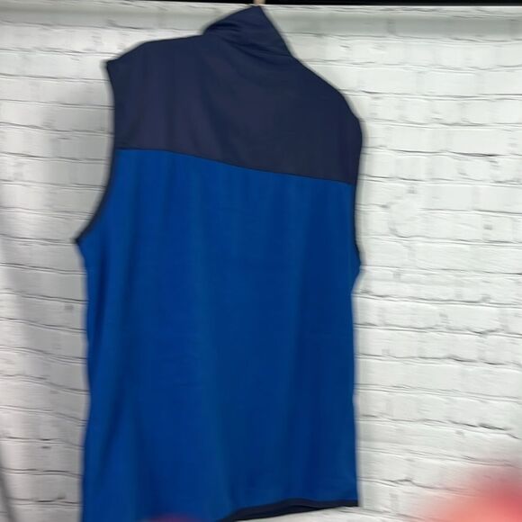 Southern Tide Fleece Vest Large NWT Blue Lake color Zip up - Picture 6 of 6